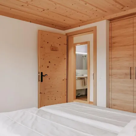 Apartment Giferblick Appartement-fewo- Dusche Und Bad- Wc 6-bettwohnung By Interhome Gstaad