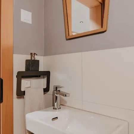 شقة Giferblick Appartement-fewo- Dusche Und Bad- Wc 6-bettwohnung By Interhome غشتاد
